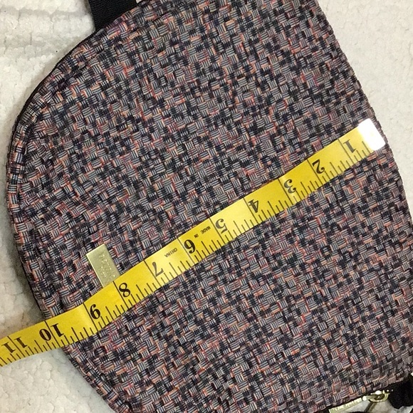 BERNIE MEV CROSSBODY TRAVEL BAG LG FANNIE PK - Picture 9 of 11